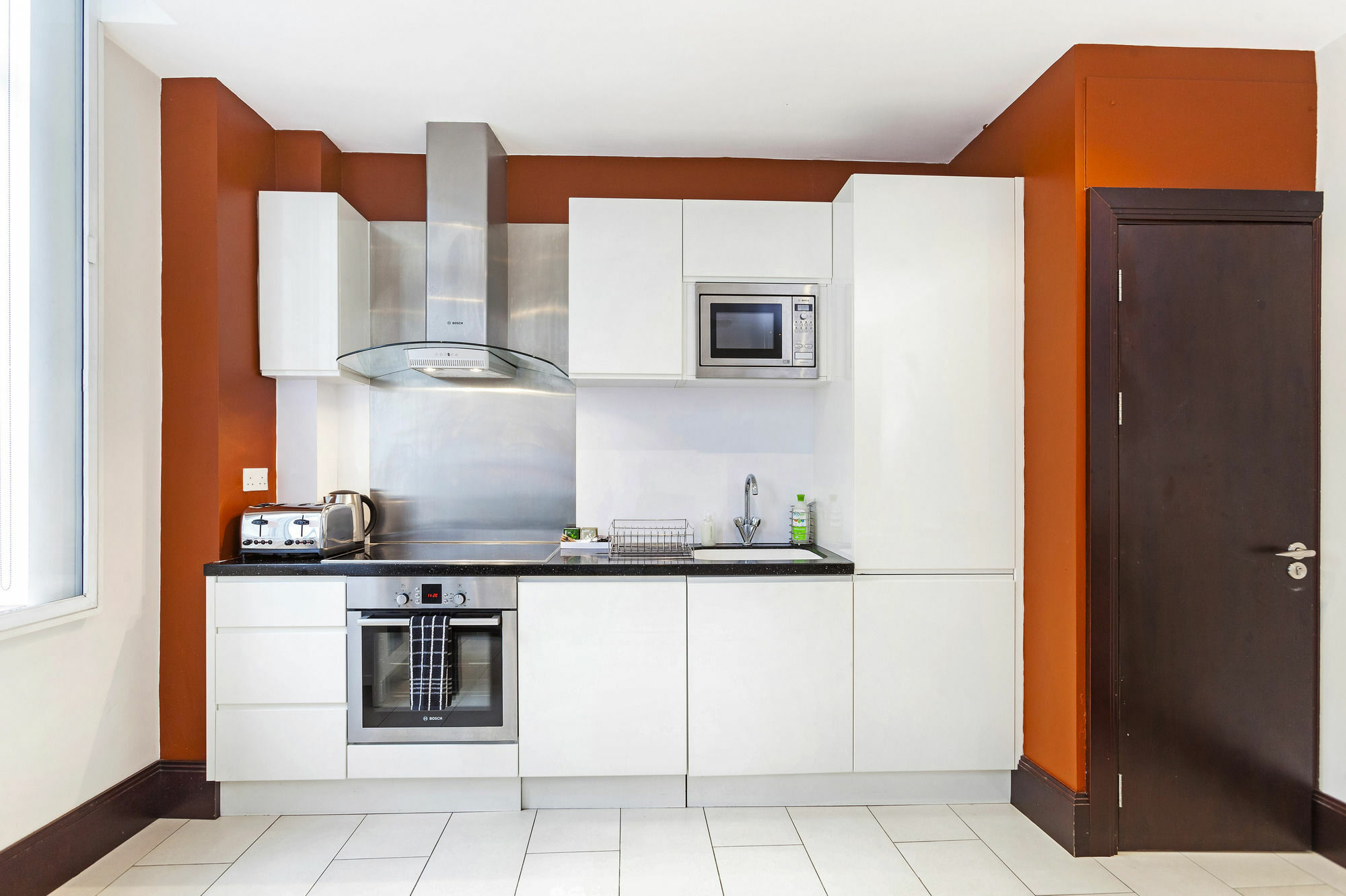 Club Living - Barbican Apartments Лондон Экстерьер фото